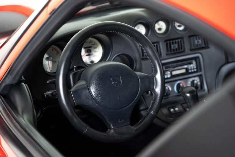 1997 Dodge Viper GTS 2nd Gen - Image 20 of 21