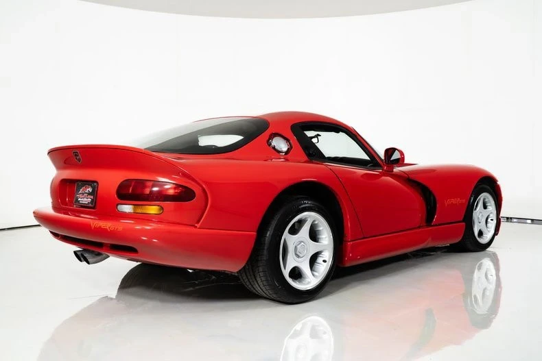 1997 Dodge Viper GTS 2nd Gen - Image 11 of 21