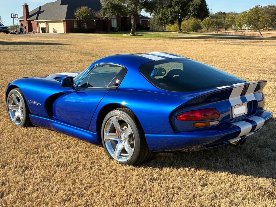 1997 Dodge Viper GTS 2nd Gen - Image 5 of 21