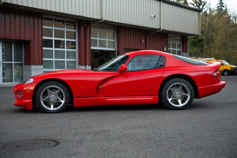 1997 Dodge Viper GTS 2nd Gen - Image 8 of 21