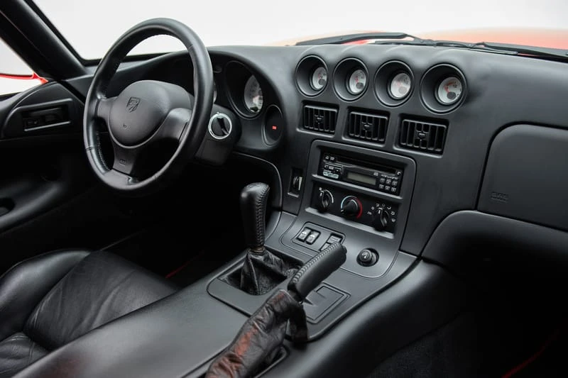 1997 Dodge Viper GTS 2nd Gen - Image 14 of 21