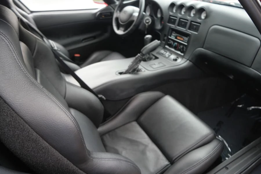 1997 Dodge Viper GTS 2nd Gen - Image 3 of 6
