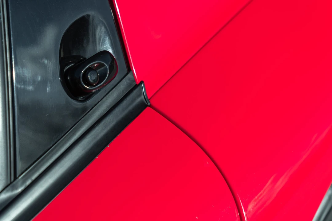 1997 Dodge Viper GTS 2nd Gen - Image 24 of 31