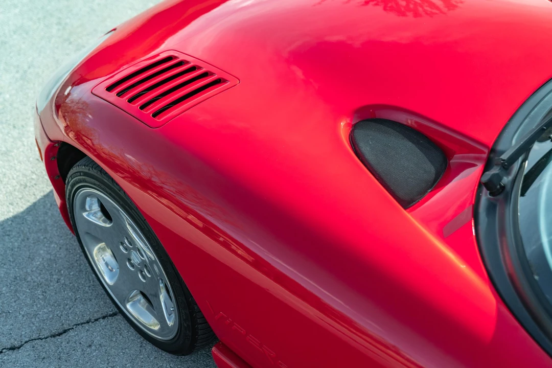 1997 Dodge Viper GTS 2nd Gen - Image 25 of 31
