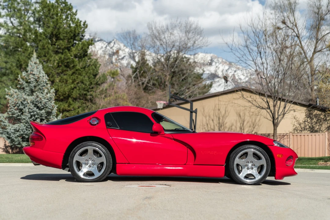 1997 Dodge Viper GTS 2nd Gen - Image 8 of 31