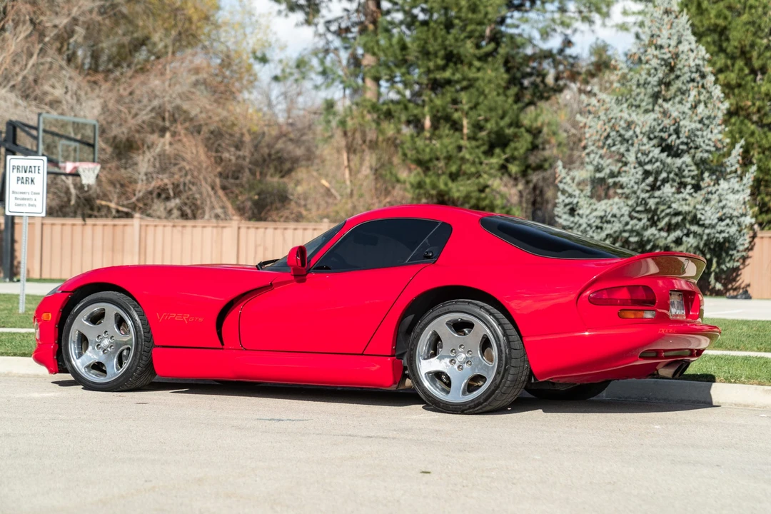 1997 Dodge Viper GTS 2nd Gen - Image 5 of 31
