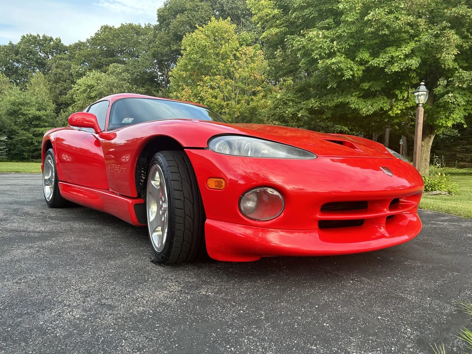 1997 Dodge Viper GTS 2nd Gen - Image 10 of 31