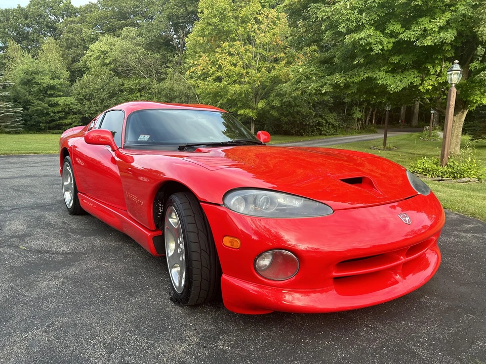 1997 Dodge Viper GTS 2nd Gen - Image 9 of 31
