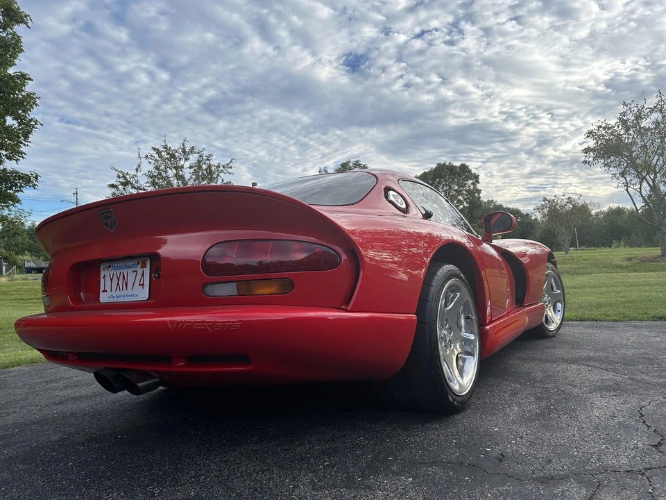 1997 Dodge Viper GTS 2nd Gen - Image 23 of 31