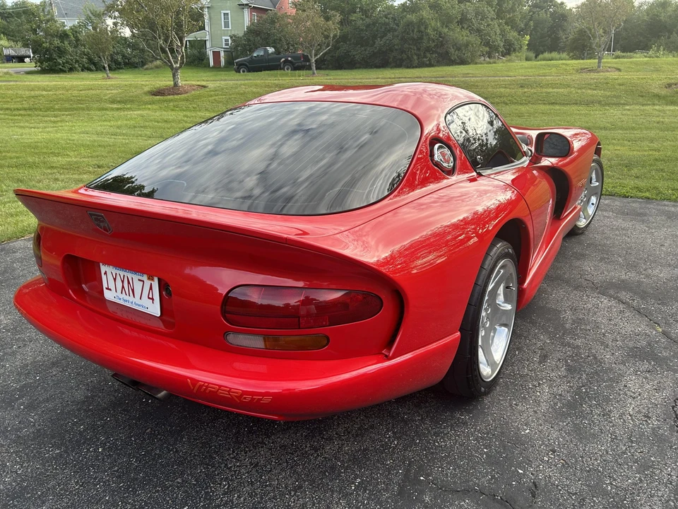 1997 Dodge Viper GTS 2nd Gen - Image 22 of 31