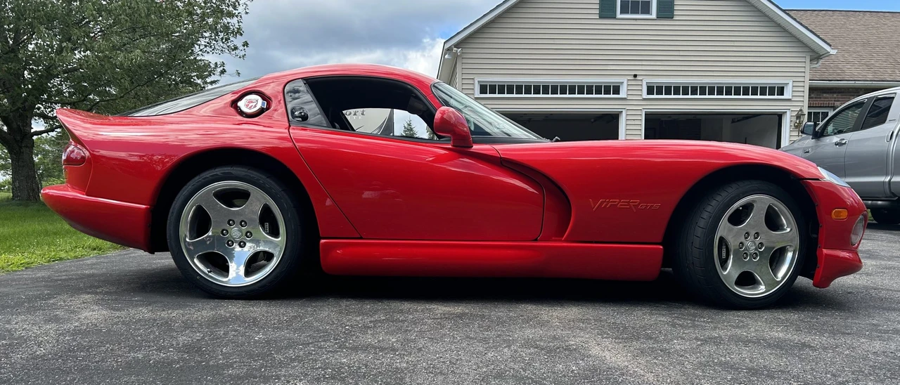 1997 Dodge Viper GTS 2nd Gen - Image 20 of 31