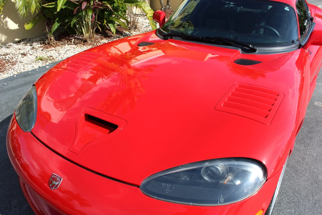 1997 Dodge Viper GTS 2nd Gen - Image 16 of 31