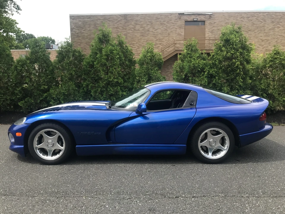 1997 Dodge Viper GTS 2nd Gen - Image 4 of 31