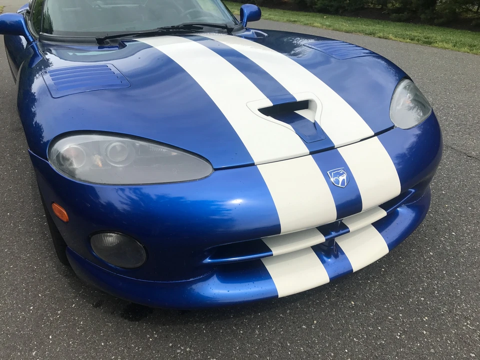 1997 Dodge Viper GTS 2nd Gen - Image 15 of 31