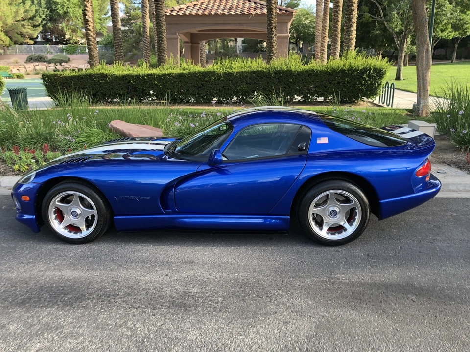 1997 Dodge Viper GTS 2nd Gen - Image 4 of 31