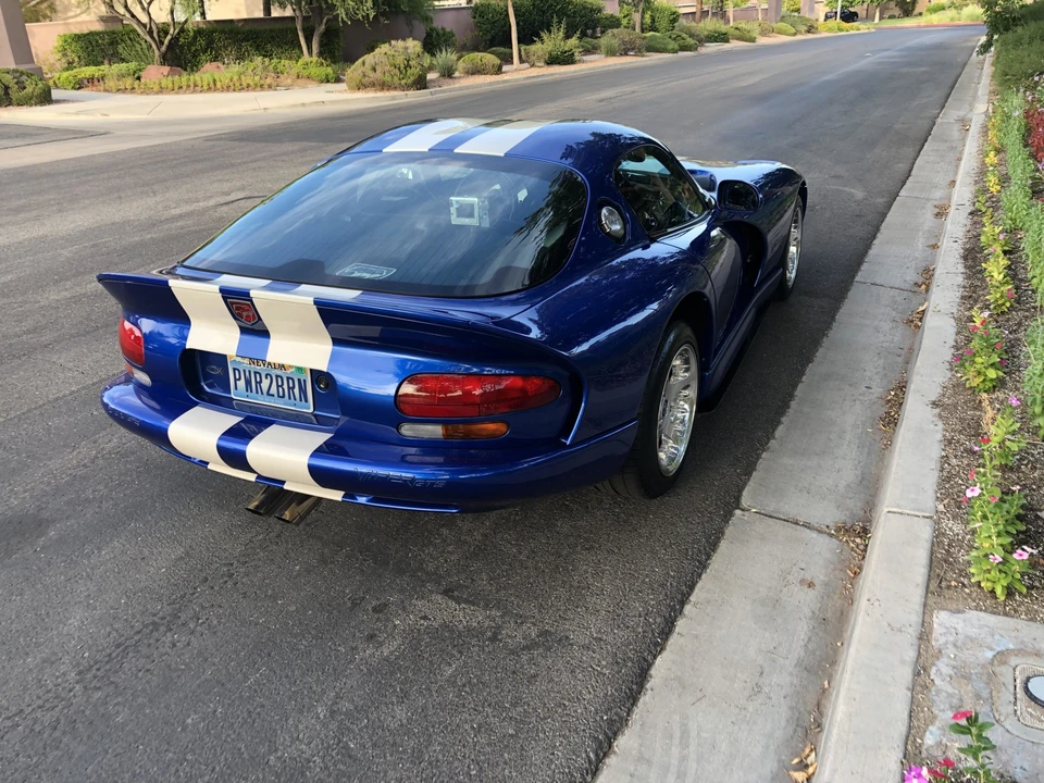 1997 Dodge Viper GTS 2nd Gen - Image 13 of 31