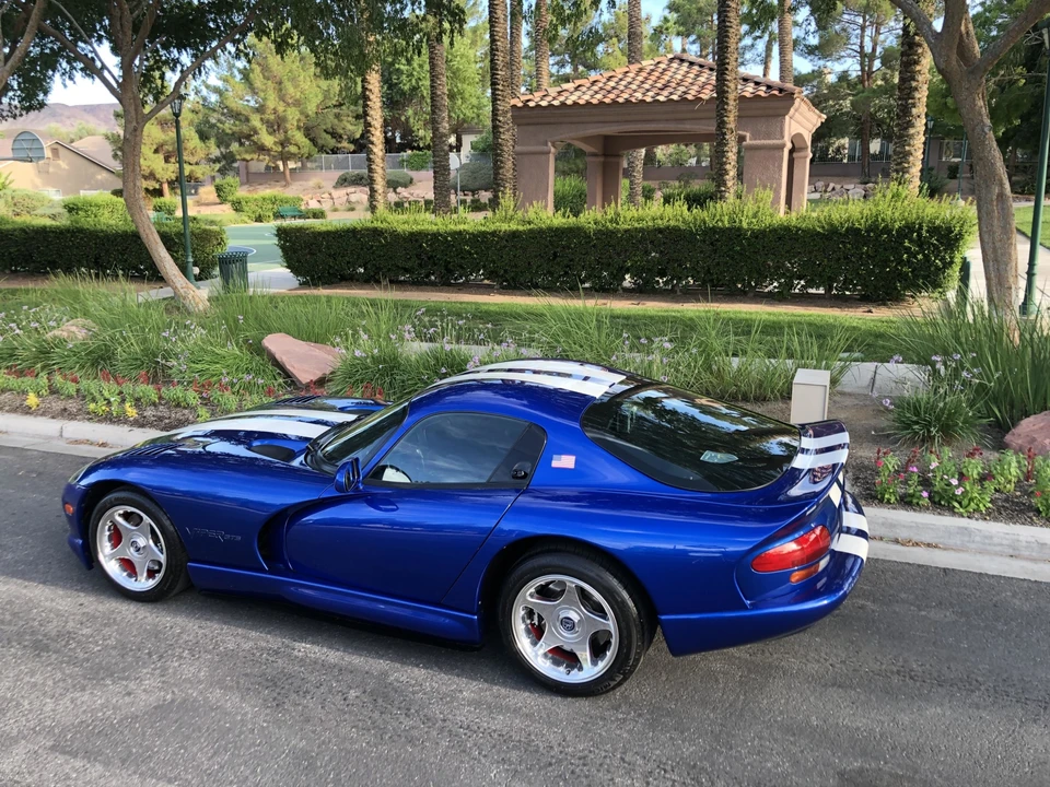 1997 Dodge Viper GTS 2nd Gen - Image 5 of 31