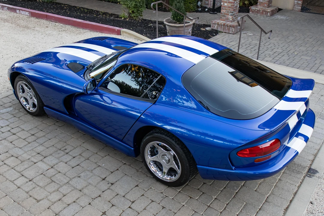 1997 Dodge Viper GTS 2nd Gen - Image 4 of 31