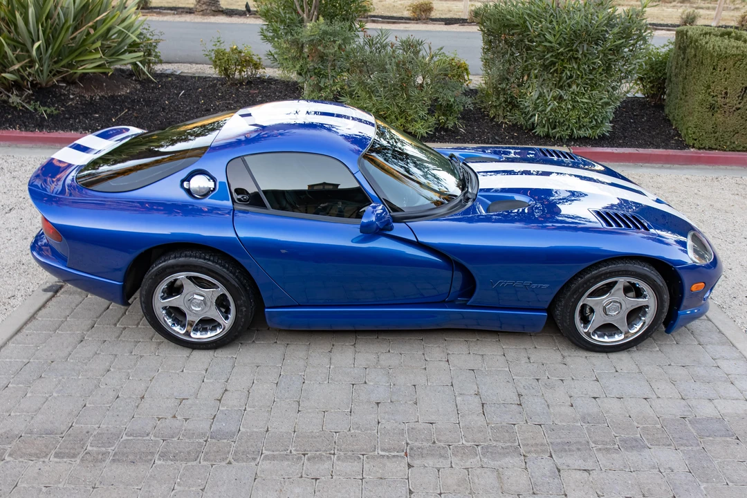 1997 Dodge Viper GTS 2nd Gen - Image 22 of 31
