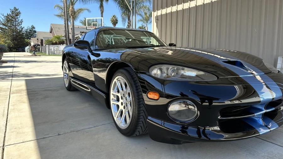 1997 Dodge Viper GTS 2nd Gen - Image 11 of 27