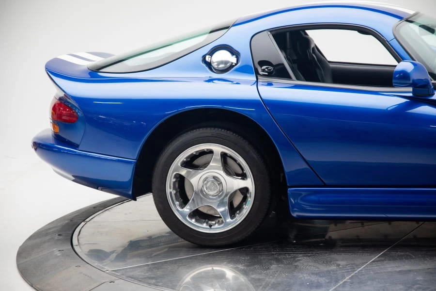 1997 Dodge Viper GTS 2nd Gen - Image 22 of 31