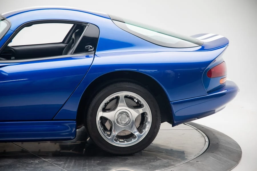 1997 Dodge Viper GTS 2nd Gen - Image 29 of 31