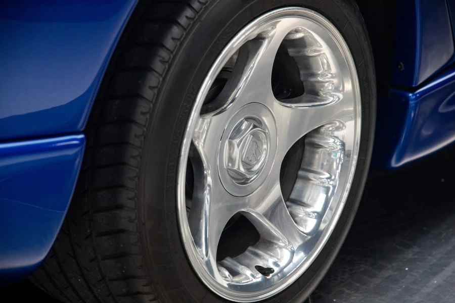 1997 Dodge Viper GTS 2nd Gen - Image 27 of 31