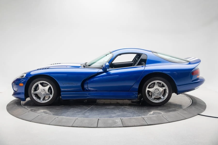 1997 Dodge Viper GTS 2nd Gen - Image 2 of 31