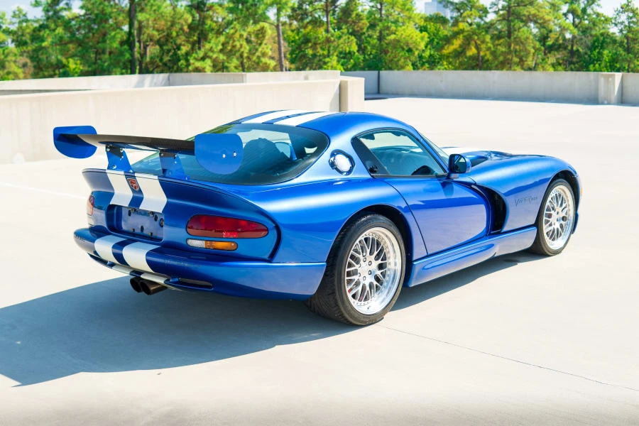 1997 Dodge Viper GTS 2nd Gen - Image 9 of 28