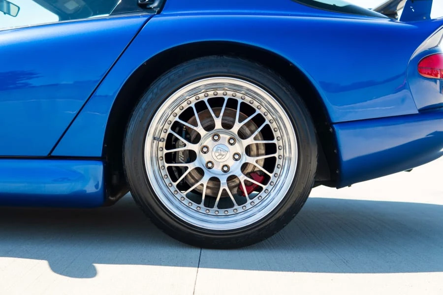 1997 Dodge Viper GTS 2nd Gen - Image 16 of 28