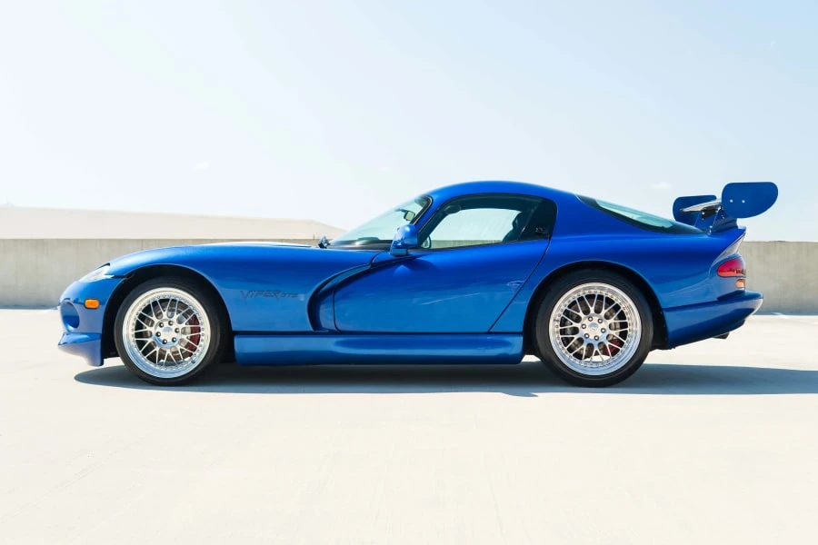 1997 Dodge Viper GTS 2nd Gen - Image 2 of 28