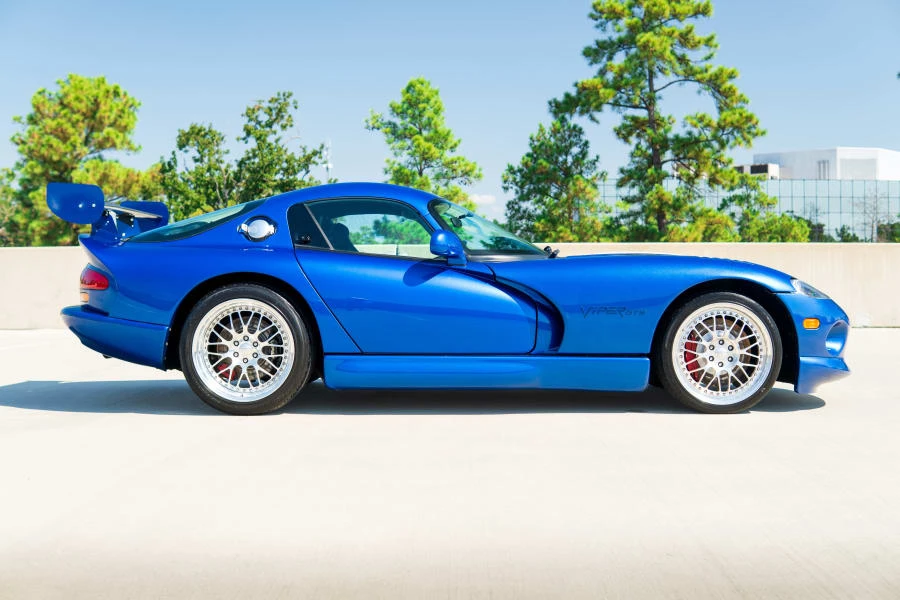 1997 Dodge Viper GTS 2nd Gen - Image 10 of 28