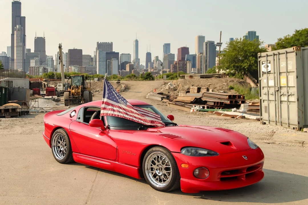 1997 Dodge Viper GTS 2nd Gen - Image 12 of 31