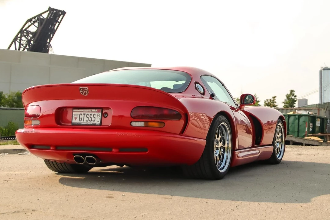 1997 Dodge Viper GTS 2nd Gen - Image 11 of 31