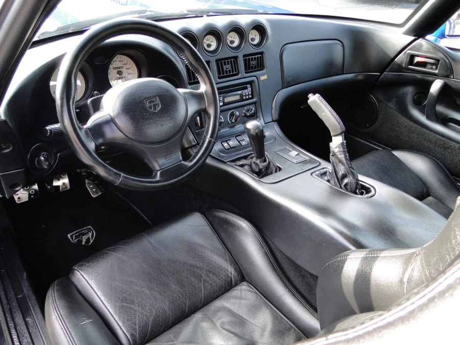 1997 Dodge Viper GTS 2nd Gen - Image 4 of 6