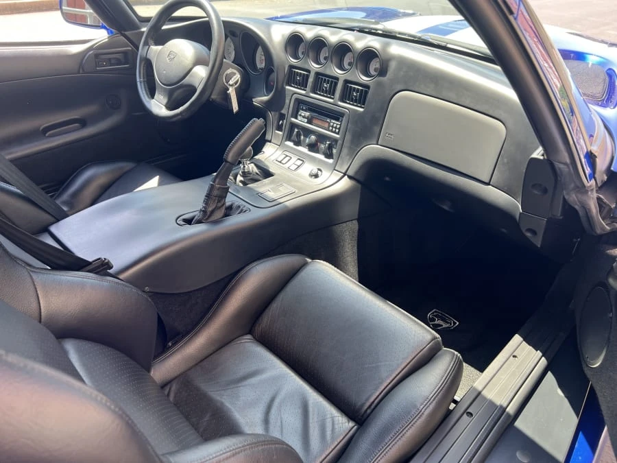 1997 Dodge Viper GTS 2nd Gen - Image 7 of 9