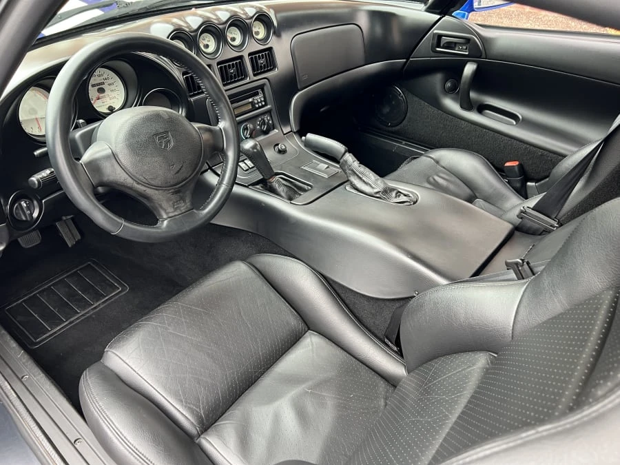 1997 Dodge Viper GTS 2nd Gen - Image 4 of 9