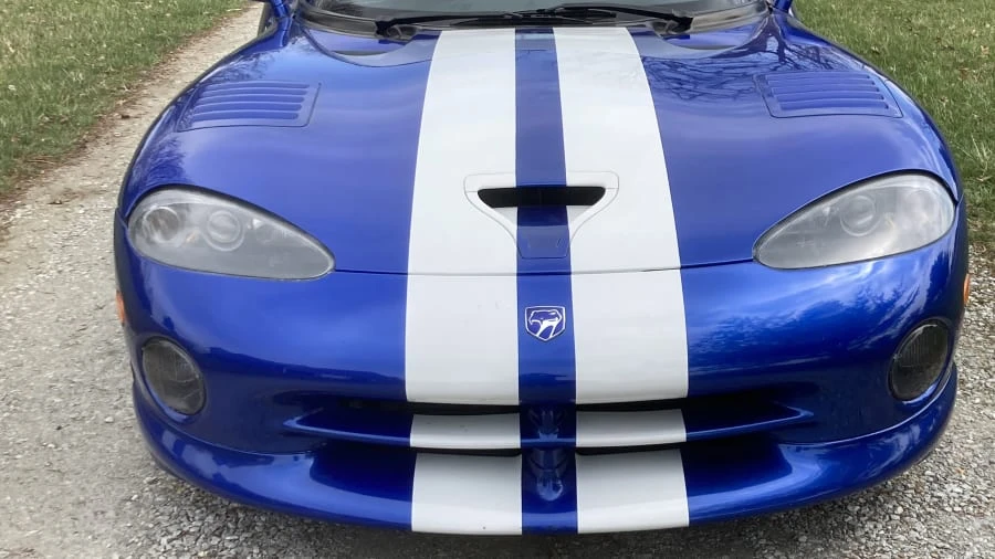 1997 Dodge Viper GTS 2nd Gen - Image 4 of 5