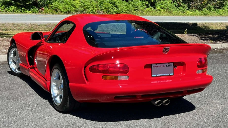 1997 Dodge Viper GTS 2nd Gen - Image 2 of 22