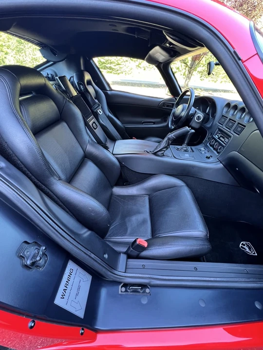1997 Dodge Viper GTS 2nd Gen - Image 10 of 22