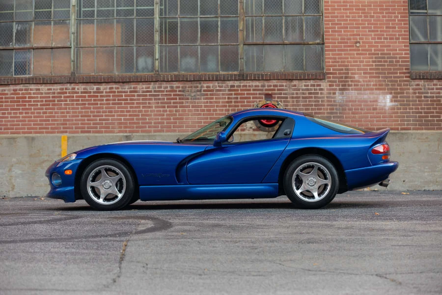 1997 Dodge Viper GTS 2nd Gen - Image 18 of 31