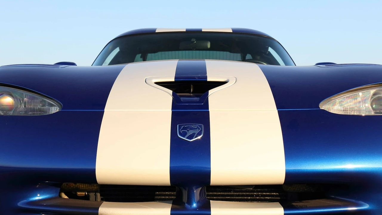 1997 Dodge Viper GTS 2nd Gen - Image 17 of 22