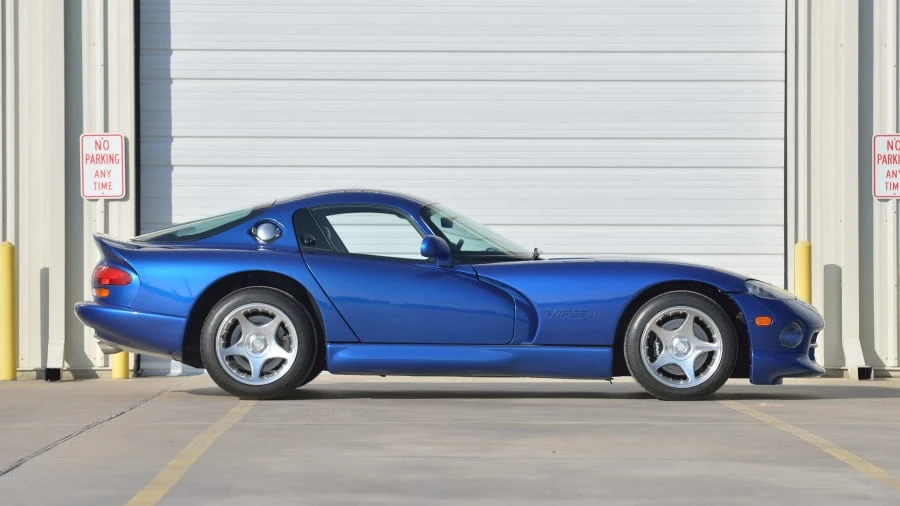 1997 Dodge Viper GTS 2nd Gen - Image 2 of 20