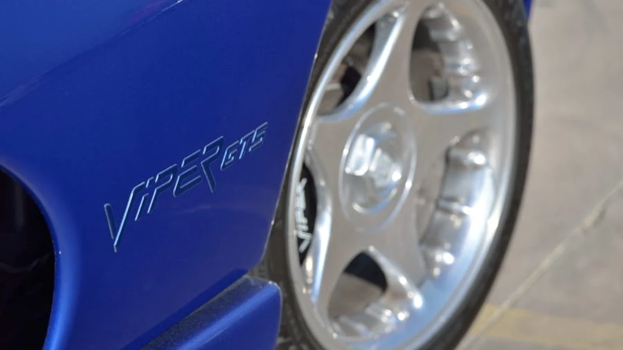 1997 Dodge Viper GTS 2nd Gen - Image 11 of 20