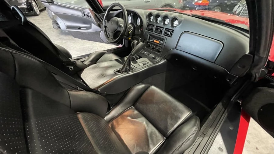1997 Dodge Viper GTS 2nd Gen - Image 13 of 16
