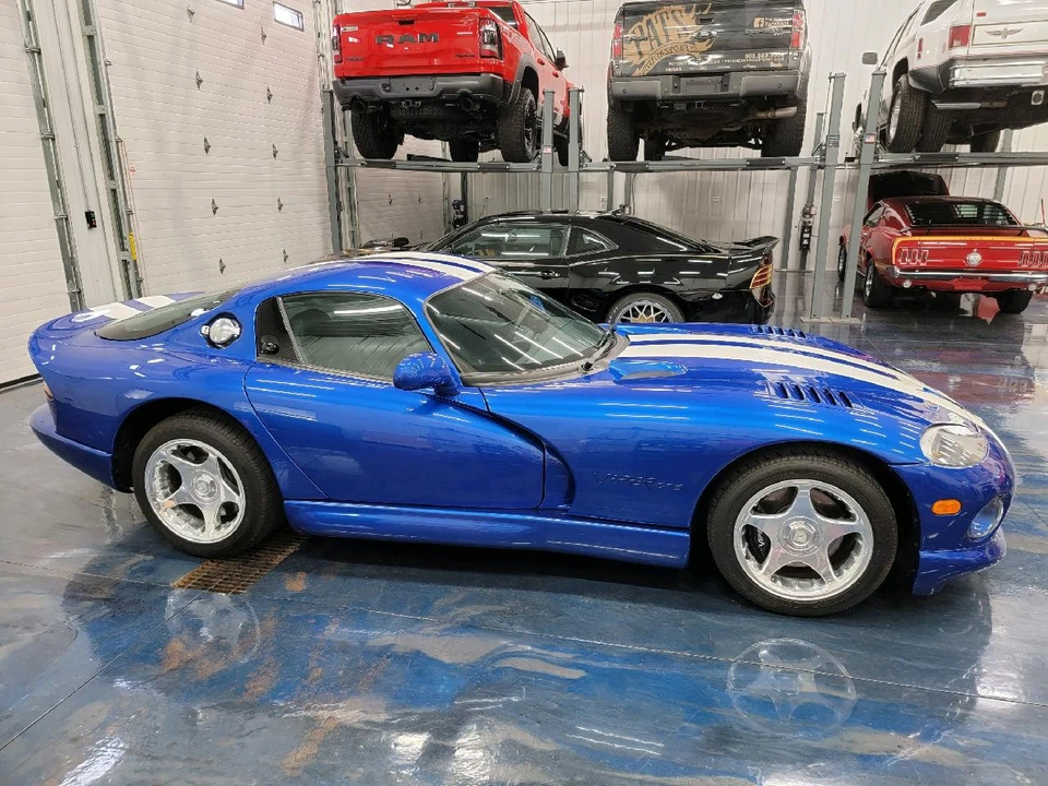 1997 Dodge Viper GTS 2nd Gen - Image 7 of 31