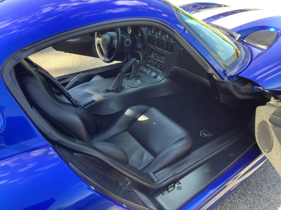 1997 Dodge Viper GTS 2nd Gen - Image 17 of 20