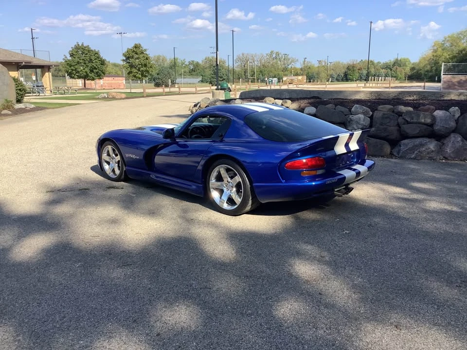 1997 Dodge Viper GTS 2nd Gen - Image 2 of 20