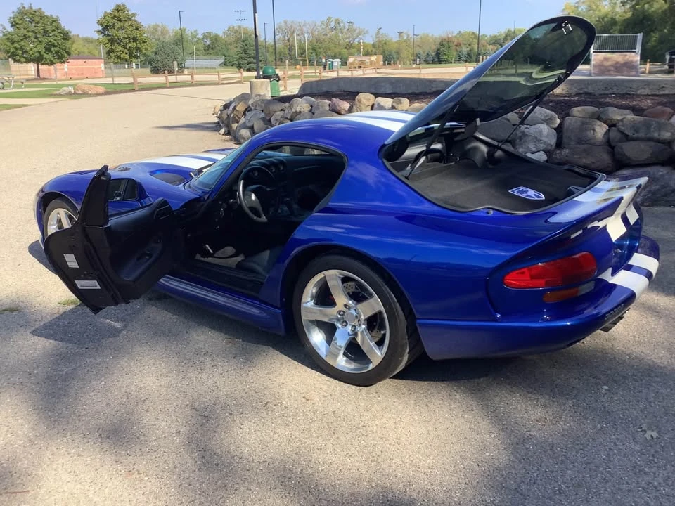 1997 Dodge Viper GTS 2nd Gen - Image 18 of 20