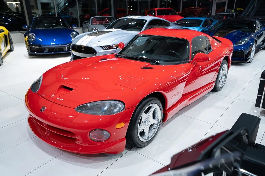 1997 Dodge Viper GTS 2nd Gen - Image 29 of 31